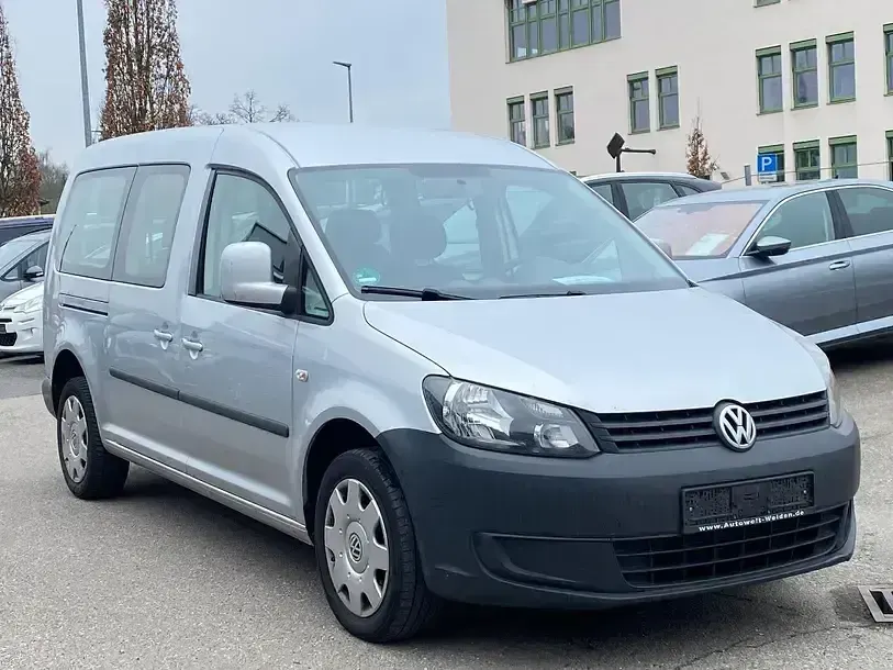 Gebraucht VW Caddy Team 140 PS (102 kW) 2015 Silber Van / Kleinbus