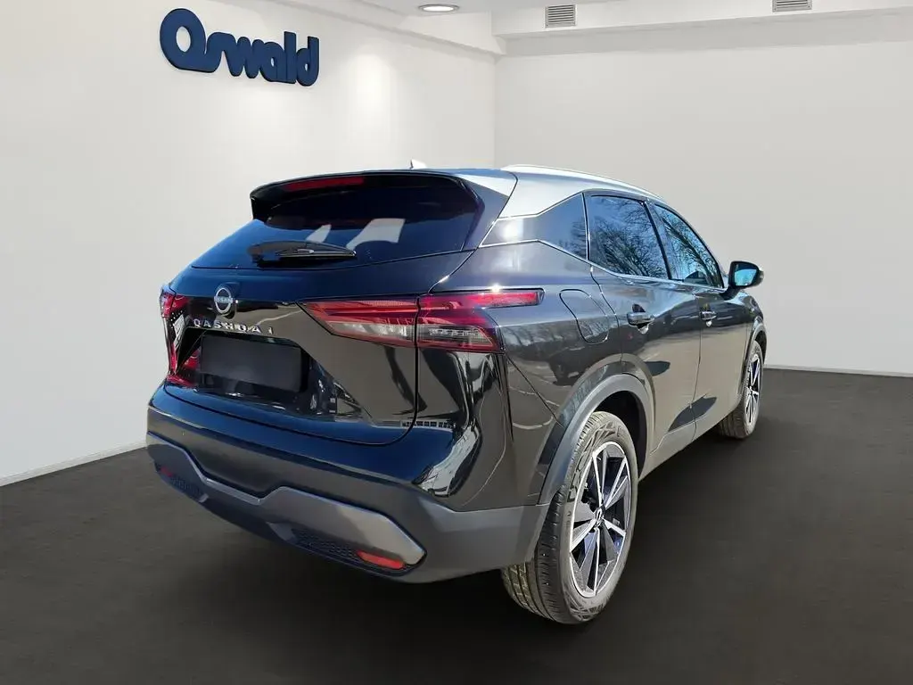 Gebraucht Nissan Qashqai Tekna 158 PS (116 kW) 2023 Schwarz SUV