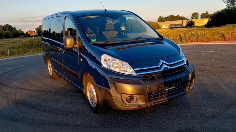 Blau Gebraucht 2011 Citroën Jumpy Van / Kleinbus | 9.500 € (Fairer Preis) - Bild 1/4