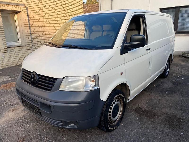 Weiß Gebraucht 2008 VW T5 Van | 4.000 € - Bild 1/4