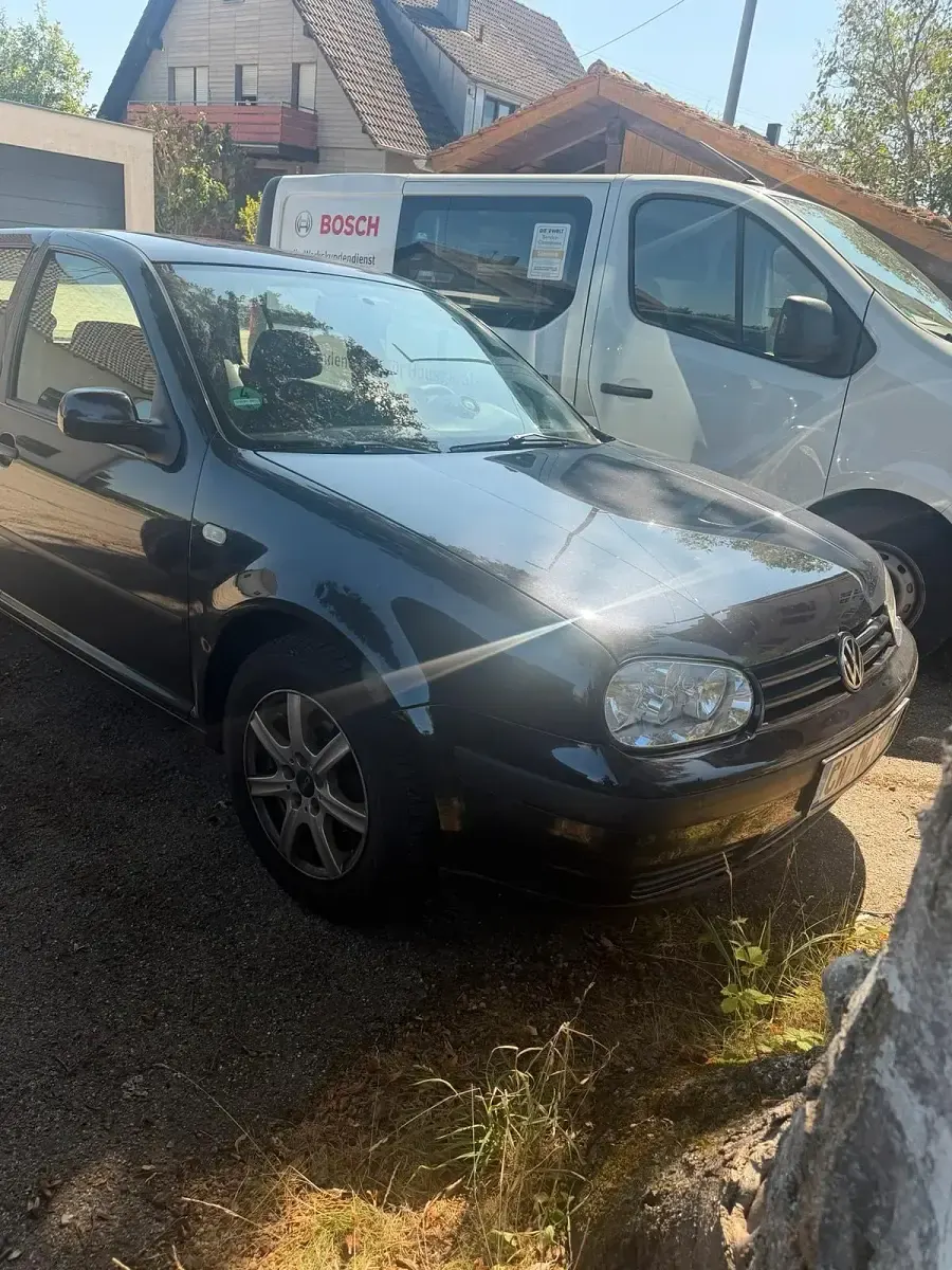 Gebraucht VW Golf III 105 PS (77 kW) 1999 Schwarz Kleinwagen