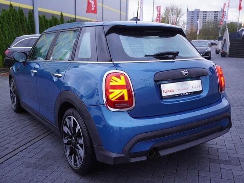 Gebraucht Mini ONE Classic 102 PS (75 kW) 2022 Blau Kleinwagen