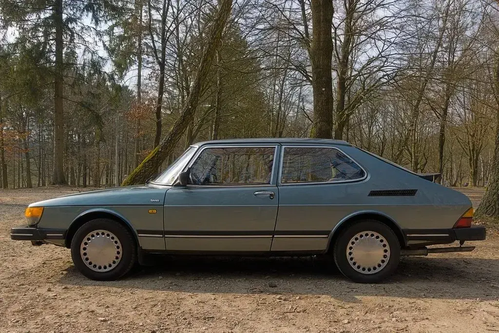 Gebraucht Saab 900 116 PS (85 kW) 1986 Grün Coupé