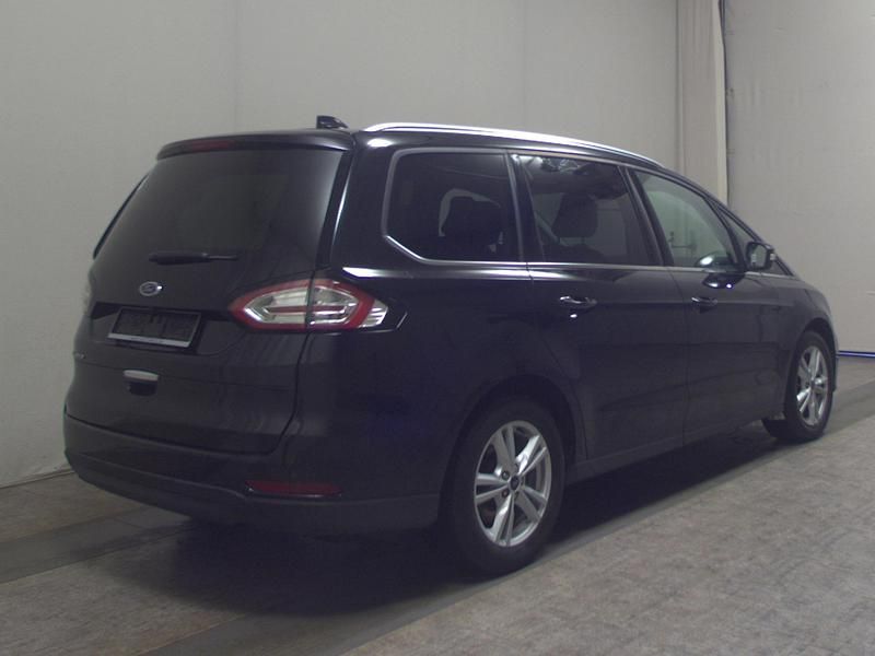 Gebraucht Ford Galaxy Titanium 190 PS (139 kW) 2022 Schwarz Van / Kleinbus