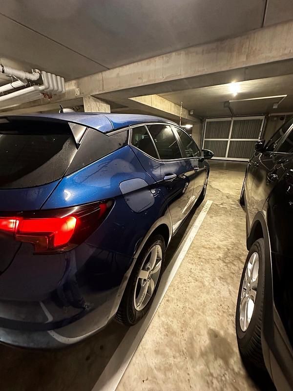 Gebraucht Opel Astra Edition 131 PS (96 kW) 2020 Blau Limousine