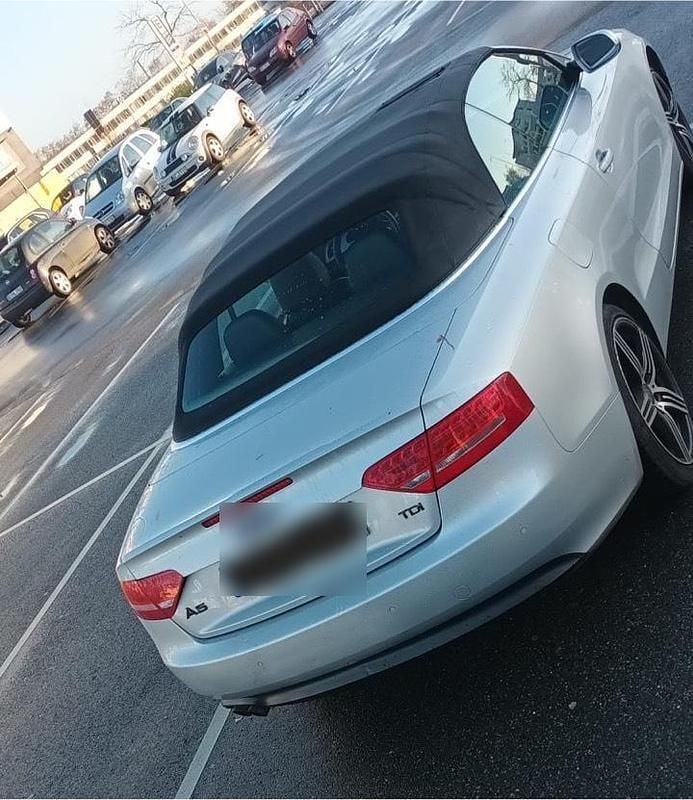 Gebraucht Audi A5 Cabriolet S-Line 170 PS (125 kW) 2010 Grau Cabrio