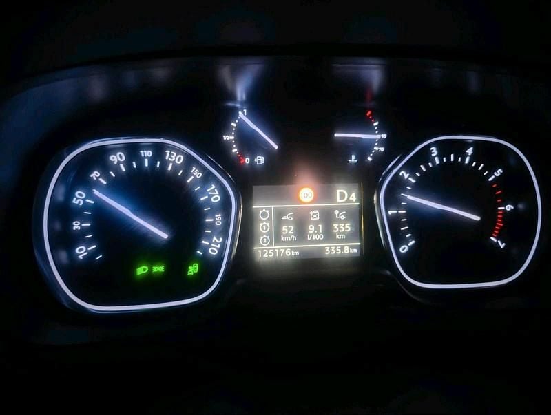 Gebraucht Peugeot Traveller 2017 Weiß Van / Kleinbus