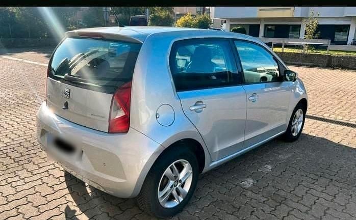 Usata Seat Mii 75 CV (55 kW) 2013 Argento Utilitaria