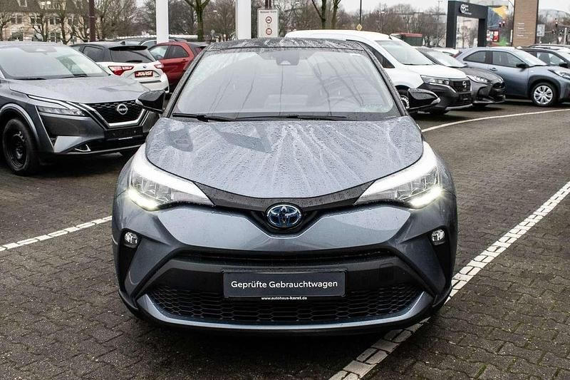 Gebraucht Toyota C-HR Team 184 PS (135 kW) 2021 Celestialgrey SUV