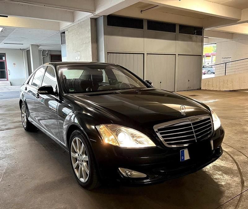 Schwarz Gebraucht 2007 Mercedes S500 Limousine | 14.500 € (Guter Preis) - Bild 1/4
