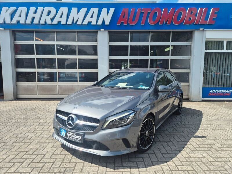 Grau Gebraucht 2017 Mercedes A200 Limousine | 18.999 € (Fairer Preis) - Bild 1/4