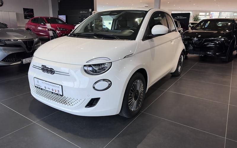 Weiß Neu 2025 Fiat 500e Limousine | 28.990 € - Bild 1/4