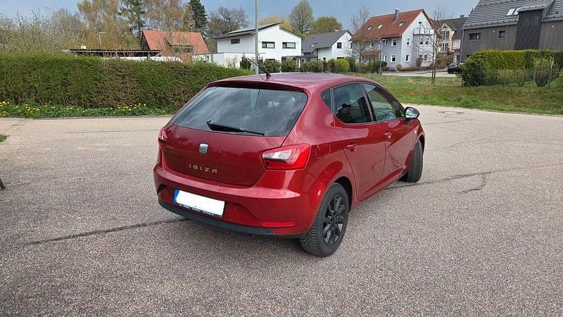 Gebraucht Seat Ibiza Style 86 PS (63 kW) 2013 Rot Limousine