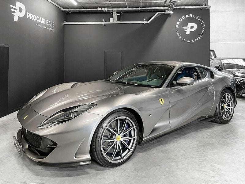 Grau Gebraucht 2019 Ferrari 812 | 315.500 € - Bild 1/4