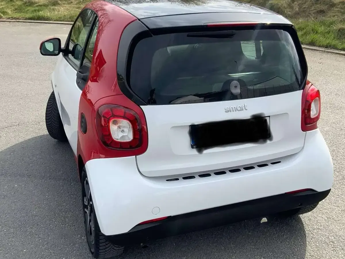 Gebraucht Smart ForTwo Coupé Passion 71 PS (52 kW) 2016 Weiß Coupé