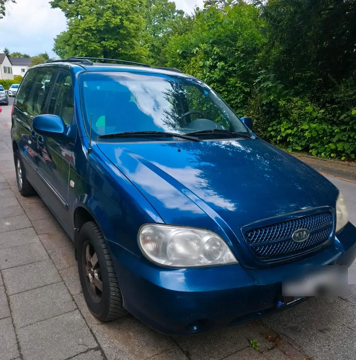 Brugt Kia Carnival 150 HK (110 kW) 2004 Blå MPV