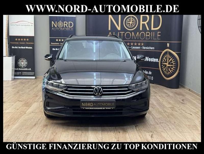 Gebraucht VW Passat Conceptline 122 PS (89 kW) 2022 Schwarz Kombi