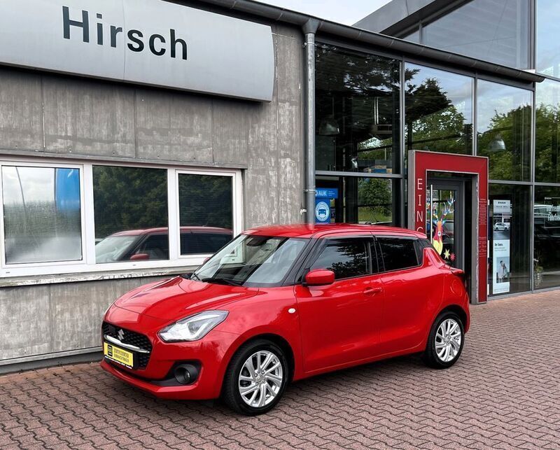 Rot Gebraucht 2021 Suzuki Swift Comfort Limousine | 14.900 € (Fairer Preis) - Bild 1/4