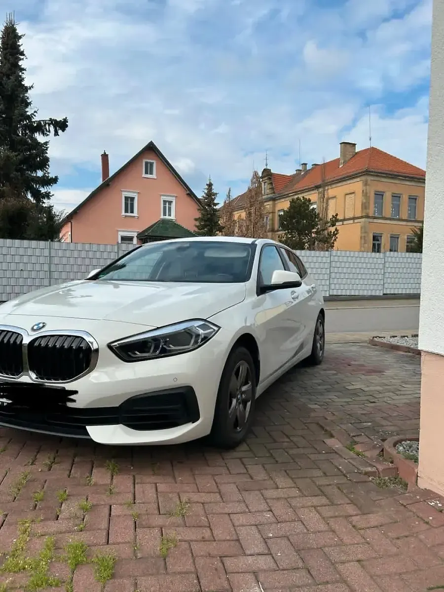 Gebraucht BMW 118 140 PS (102 kW) 2020 Weiß Kleinwagen