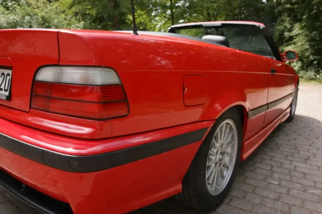 Gebraucht BMW 320 Cabriolet Sport Line 150 PS (110 kW) 1998 Rot Cabrio