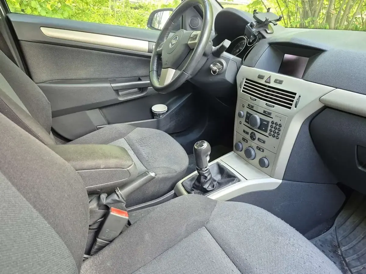 Gebraucht Opel Astra GTC Catch Me 101 PS (74 kW) 2007 Limousine