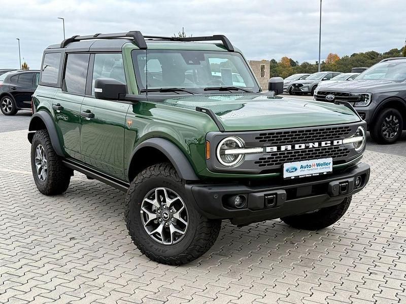 Neu Ford Bronco 334 PS (245 kW) 2025 Blau SUV