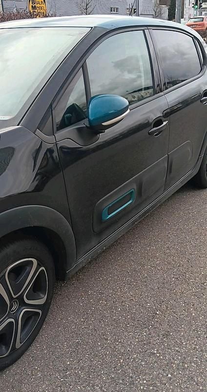 Gebraucht Citroën C3 102 PS (75 kW) 2021 Schwarz Kleinwagen