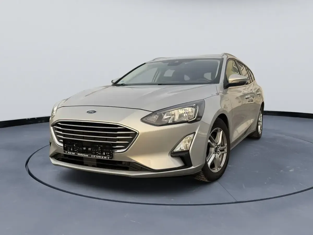 Gebraucht Ford Focus 120 PS (88 kW) 2020 Silber Kombi