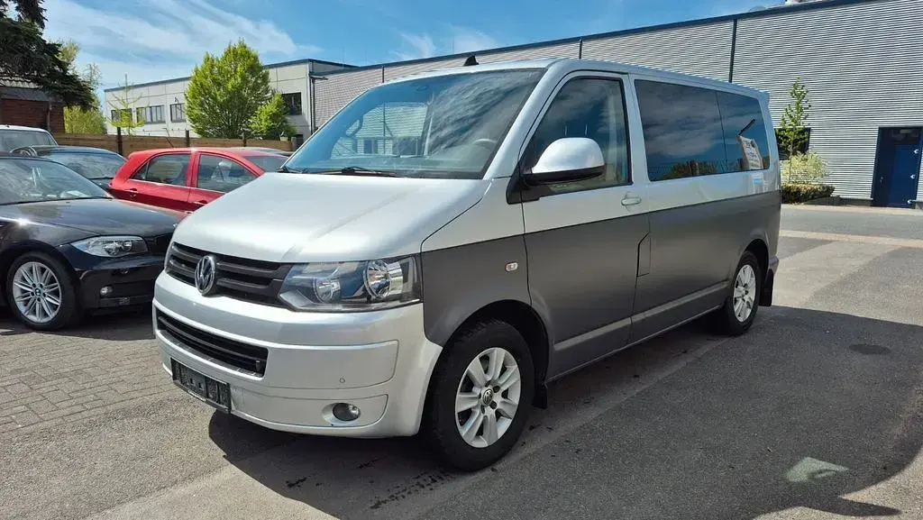 Usata VW Transporter 140 CV (102 kW) 2011 Grigio Furgone