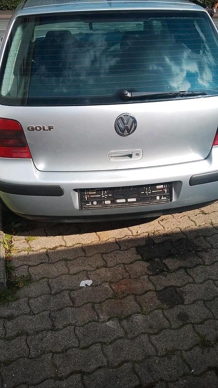 Second-hand VW Golf 2002 Monovolum