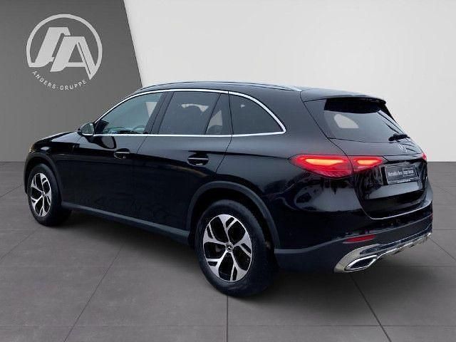 Gebraucht Mercedes GLC220 Avantgarde 197 PS (144 kW) 2023 Schwarz SUV