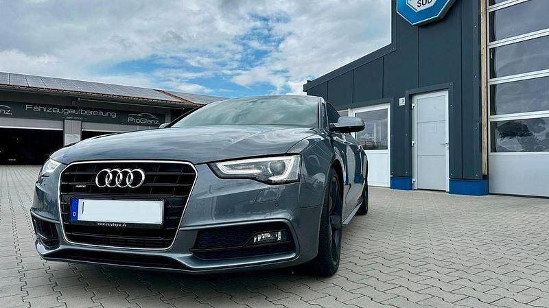 Gebraucht Audi A5 Comfort 245 PS (180 kW) 2016 Grau Coupé
