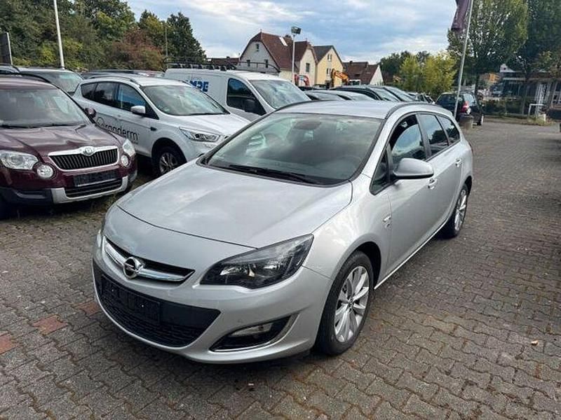 Silber Gebraucht 2013 Opel Astra Active Kombi | 2.950 € (Superpreis) - Bild 1/4