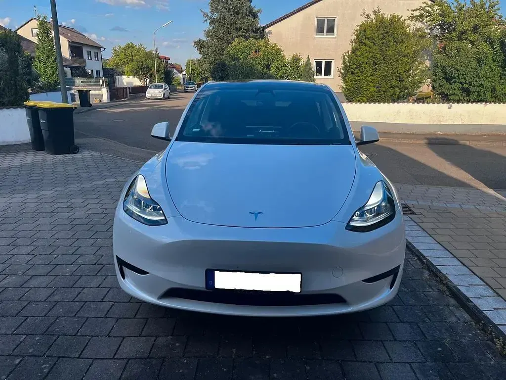 Gebraucht Tesla Model Y Standard Range 219 kW (299 PS) 2023 Weiß SUV