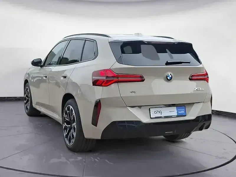 Gebraucht BMW X3 M Sport 208 PS (152 kW) 2025 Dune grey metallic SUV