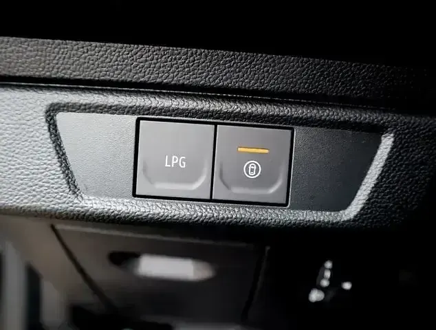 Second-hand Dacia Jogger Expression 101 CP (74 kW) 2025 Negru Monovolum