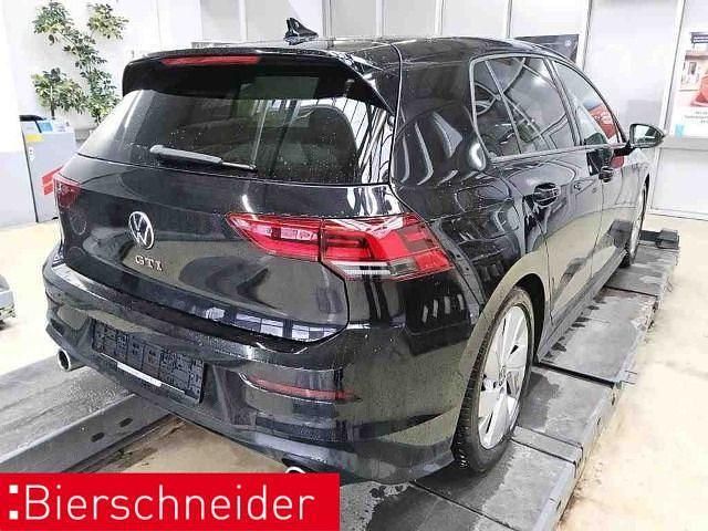 Gebraucht VW Golf VIII GTI 245 PS (180 kW) 2022 Schwarz Limousine