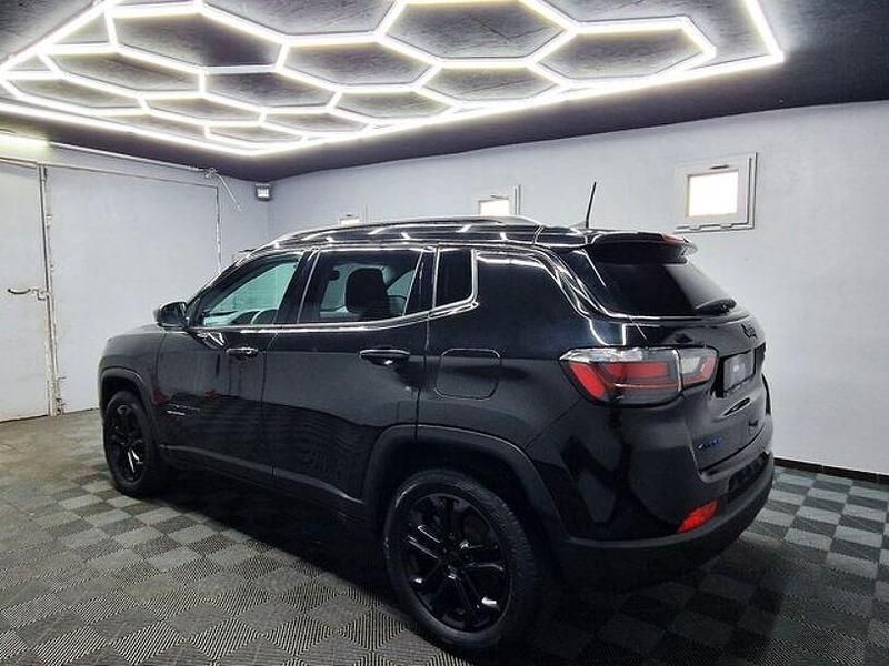 Gebraucht Jeep Compass Limited 241 PS (177 kW) 2022 Schwarz SUV