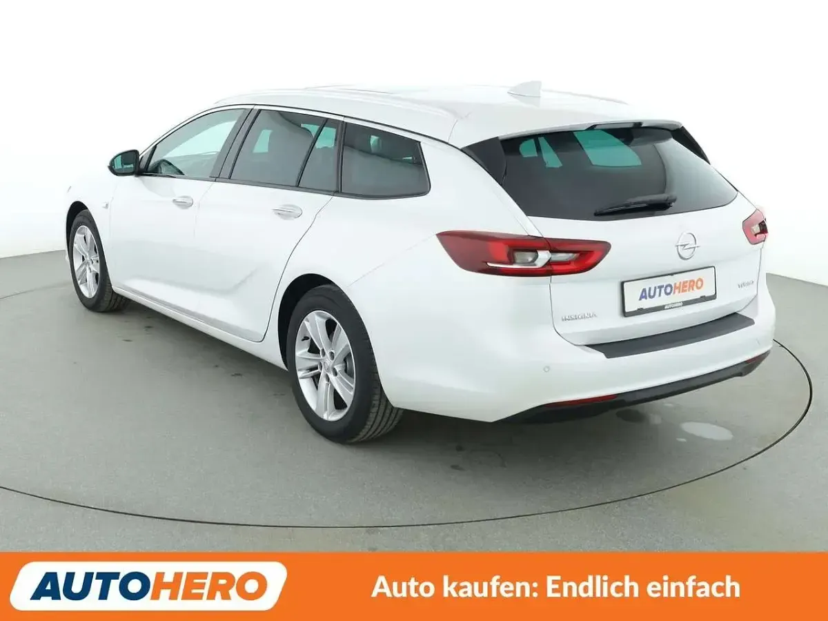 Gebraucht Opel Insignia Innovation 165 PS (121 kW) 2018 Weiß Kombi