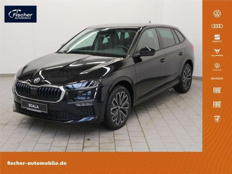 Schwarz magic perleffekt Neu 2025 Skoda Scala Tour Kleinwagen | 29.980 € (Teuer) - Bild 1/4