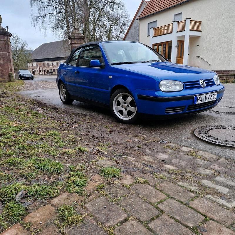 Gebraucht VW Golf Cabriolet 101 PS (74 kW) 1998 Blau Cabrio