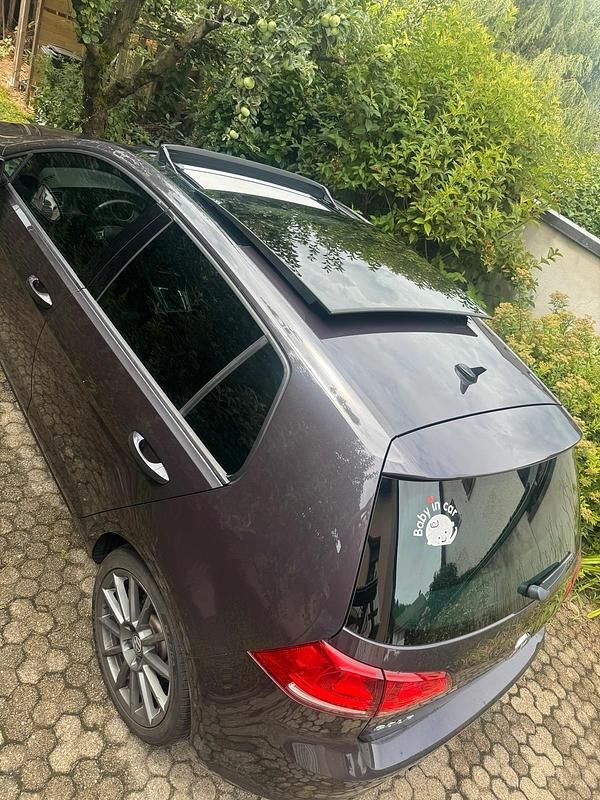 Gebraucht VW Golf VII LOUNGE 150 PS (110 kW) 2015 Grau Limousine