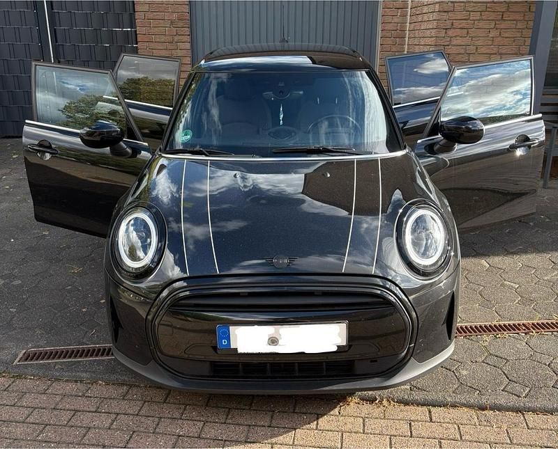 Schwarz Gebraucht 2023 Mini Cooper Kleinwagen | 20.900 € (Fairer Preis) - Bild 1/4