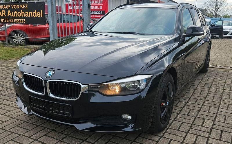 Schwarz Gebraucht 2014 BMW 318 Kombi | 5.950 € (Guter Preis) - Bild 1/4