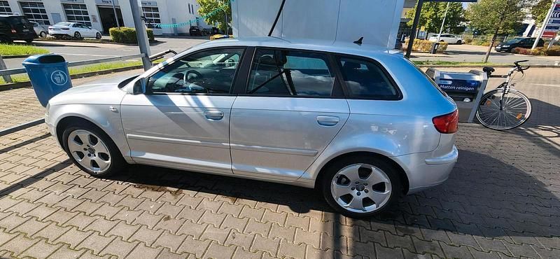 Silber Gebraucht 2007 Audi A3 Kombi | 4.800 € (Fairer Preis) - Bild 1/4