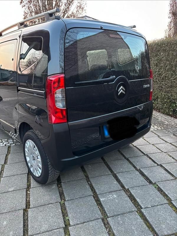 Gebraucht Citroën Nemo 73 PS (53 kW) 2010 Schwarz Van / Kleinbus