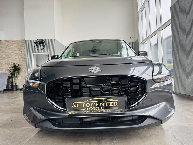 Gebraucht Suzuki Swift Comfort 83 PS (61 kW) 2024 Grau Kleinwagen