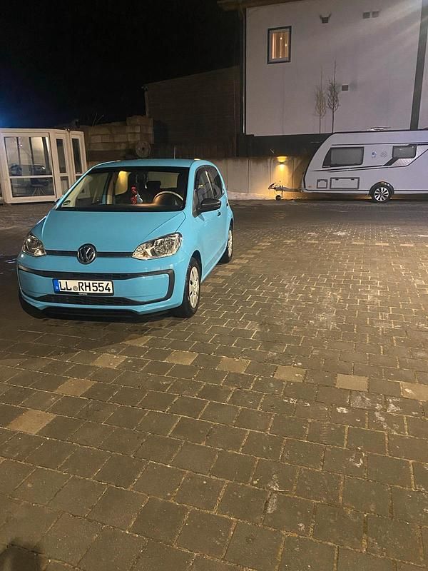 Gebraucht VW up! 60 PS (44 kW) 2018 Blau Kleinwagen