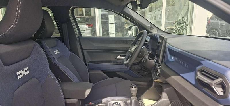 Neu Dacia Duster Journey 131 PS (96 kW) 2025 Staubgrau SUV