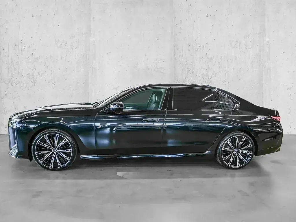 Neu BMW 740 M Sport 400 PS (294 kW) 2026 Schwarz Limousine